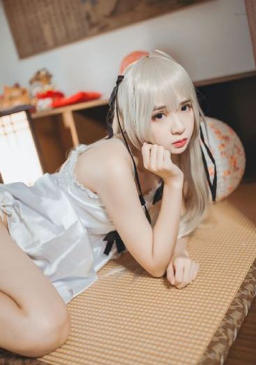 漂亮的小婊孑2