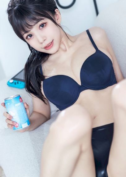 美丽的小蜜蜂1