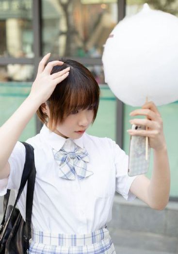 小婷又软又嫩又紧水又多的视频