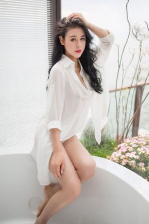 两个奶被揉虐了一晚上电影