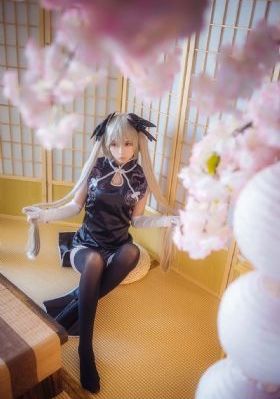 家里有个日本女人